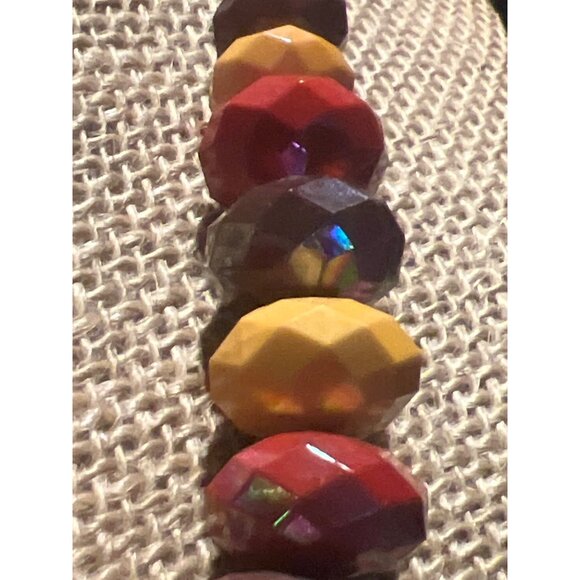 Vtg Silver Tone Multi Chain Necklace Faceted Acrylic Graduated Iridescent 20" - Picture 2 of 4